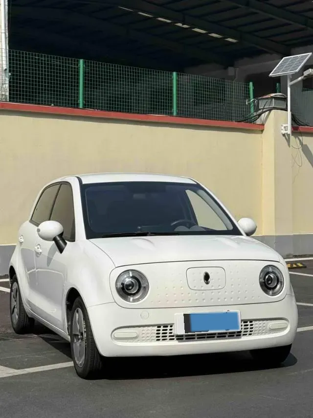 2019 Roewe Ei5 BEV 52.5KWH,autocango,china used car exporter,china ev exporter,chinese used car exporter,chinese used ev exporter