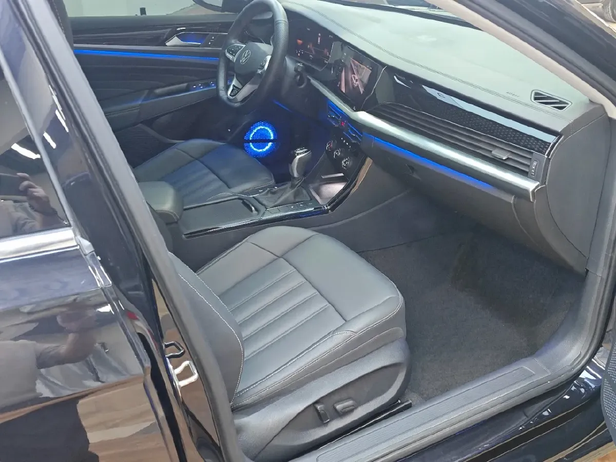 2022 Volkswagen Lamando 1.4T 150HP L4 7DCT,autocango,china used car exporter,china ev exporter,chinese used car exporter,chinese used ev exporter