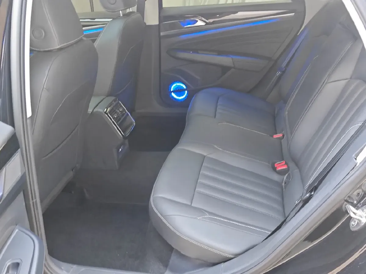 2022 Volkswagen Lamando 1.4T 150HP L4 7DCT,autocango,china used car exporter,china ev exporter,chinese used car exporter,chinese used ev exporter