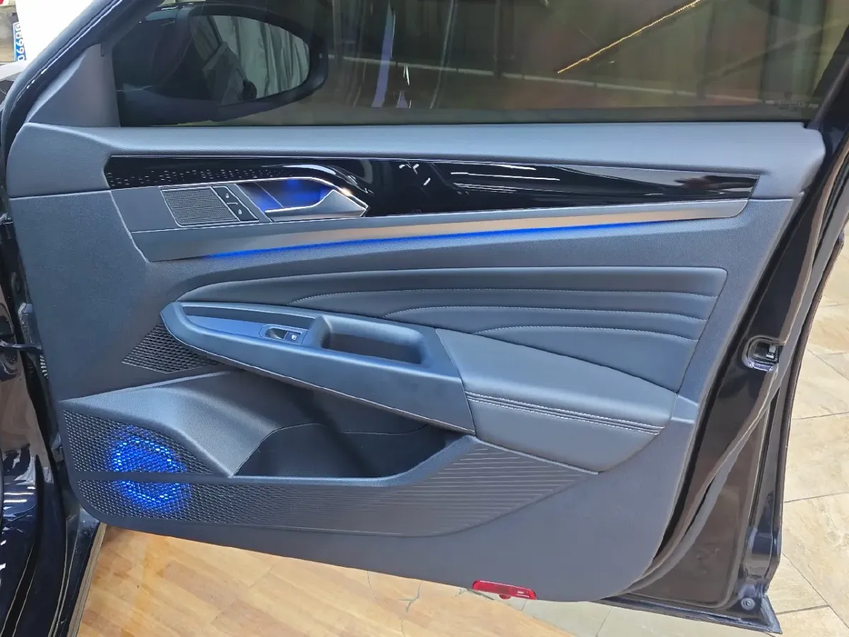 2022 Volkswagen Lamando 1.4T 150HP L4 7DCT,autocango,china used car exporter,china ev exporter,chinese used car exporter,chinese used ev exporter