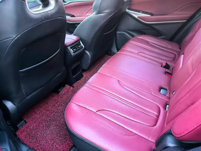 2021 ChangAn CS75 Plus 2.0T 233HP L4 8AT,autocango,china used car exporter,china ev exporter,chinese used car exporter,chinese used ev exporter