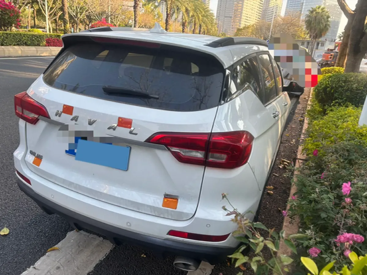 2019 Haval M6 1.5T 150HP L4 7DCT,autocango,china used car exporter,china ev exporter,chinese used car exporter,chinese used ev exporter