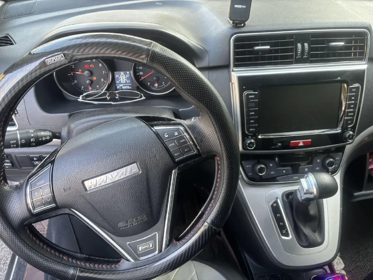 2019 Haval M6 1.5T 150HP L4 7DCT,autocango,china used car exporter,china ev exporter,chinese used car exporter,chinese used ev exporter