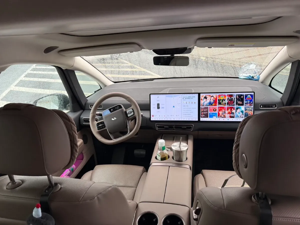 2025 Li MEGA BEV,autocango,china used car exporter,china ev exporter,chinese used car exporter,chinese used ev exporter