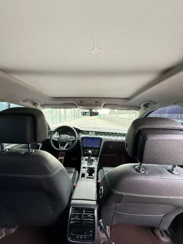 2020 Volkswagen Magotan 2.0T 186HP L4 7DCT,autocango,china used car exporter,china ev exporter,chinese used car exporter,chinese used ev exporter