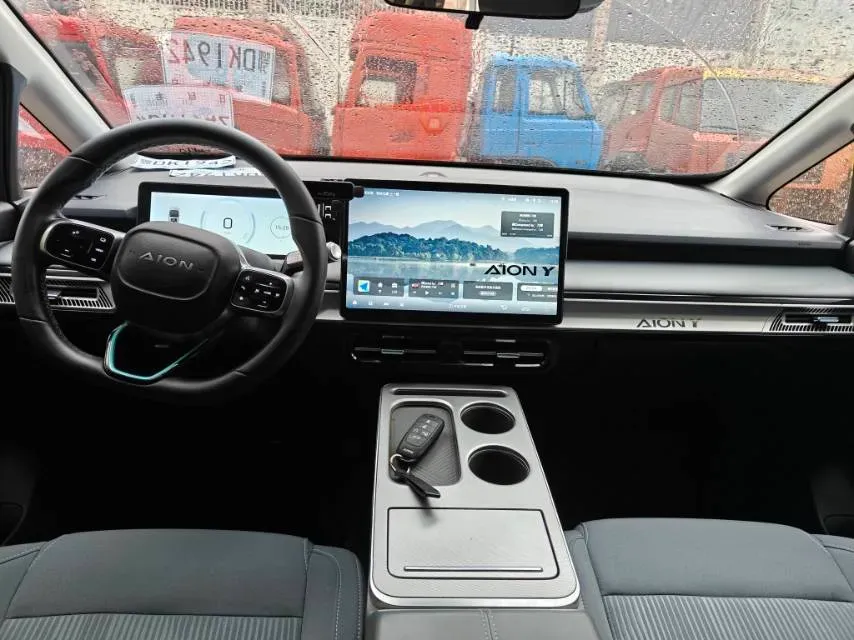 2023 GAC Trumpchi GS4 1.5T 177HP L4 6AT,autocango,china used car exporter,china ev exporter,chinese used car exporter,chinese used ev exporter