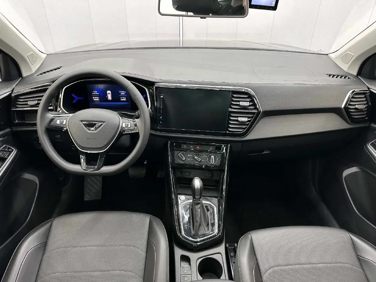 2022 Jetta VS7 1.4T 150HP L4 6AT,autocango,china used car exporter,china ev exporter,chinese used car exporter,chinese used ev exporter