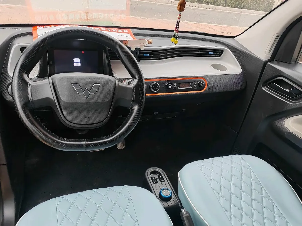 2022 LingBox uni BEV 11.52KWH,autocango,china used car exporter,china ev exporter,chinese used car exporter,chinese used ev exporter