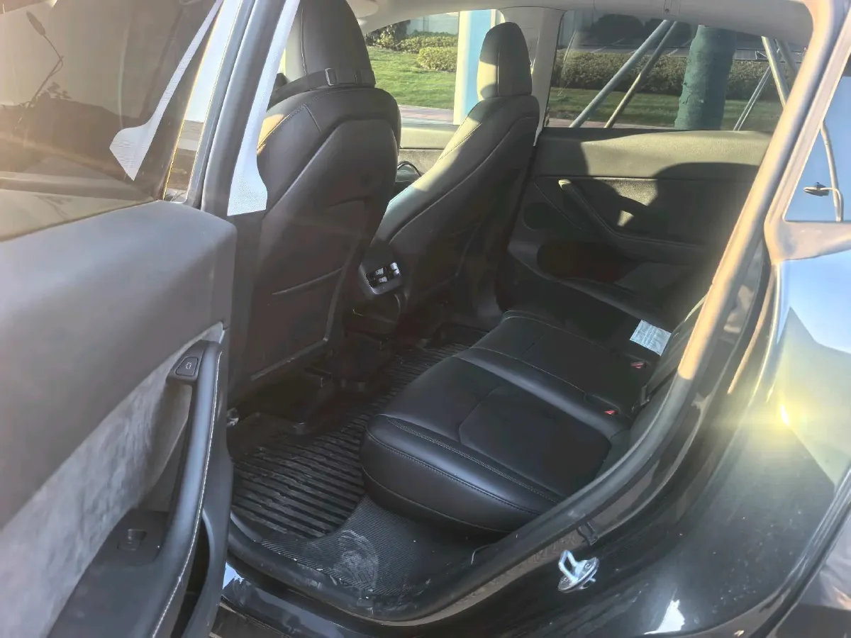 2024 Iveco OuSheng BEV 77.28KWH,autocango,china used car exporter,china ev exporter,chinese used car exporter,chinese used ev exporter