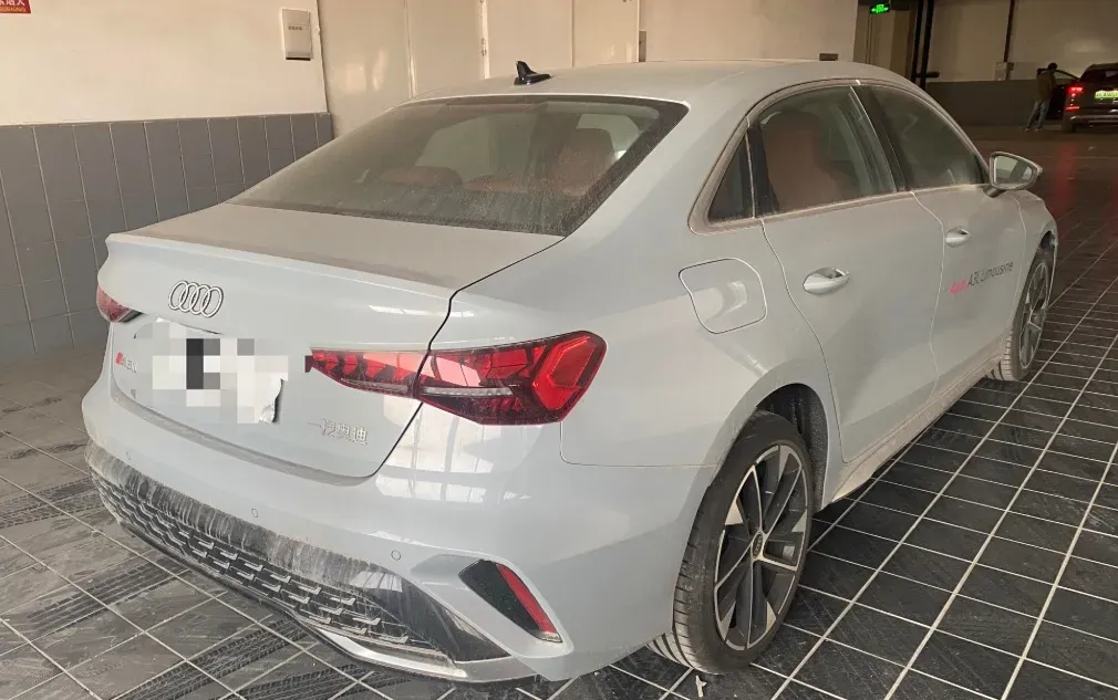 2025 Audi A3 1.5T 160HP L4 7DCT,autocango,china used car exporter,china ev exporter,chinese used car exporter,chinese used ev exporter