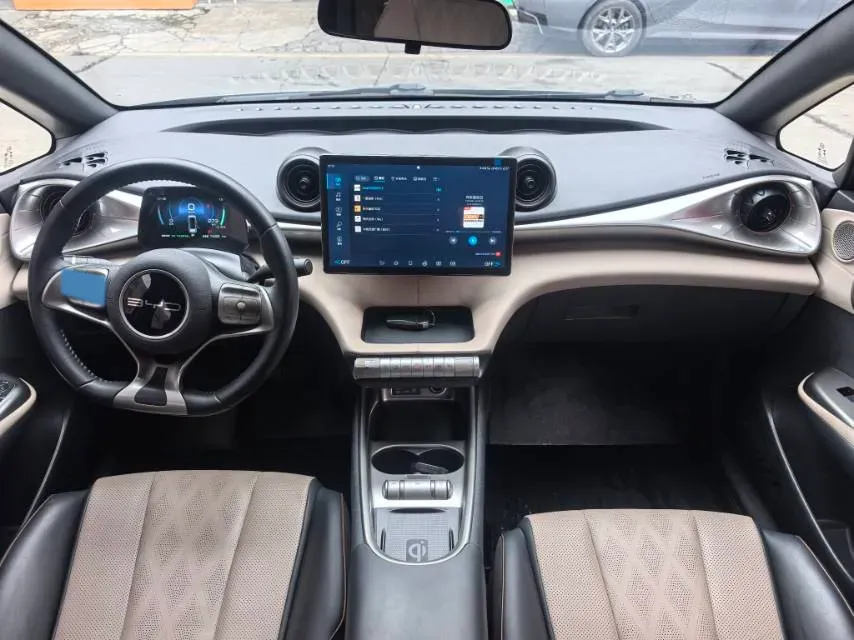 2023 BYD Dolphin BEV 44.928KWH,autocango,china used car exporter,china ev exporter,chinese used car exporter,chinese used ev exporter