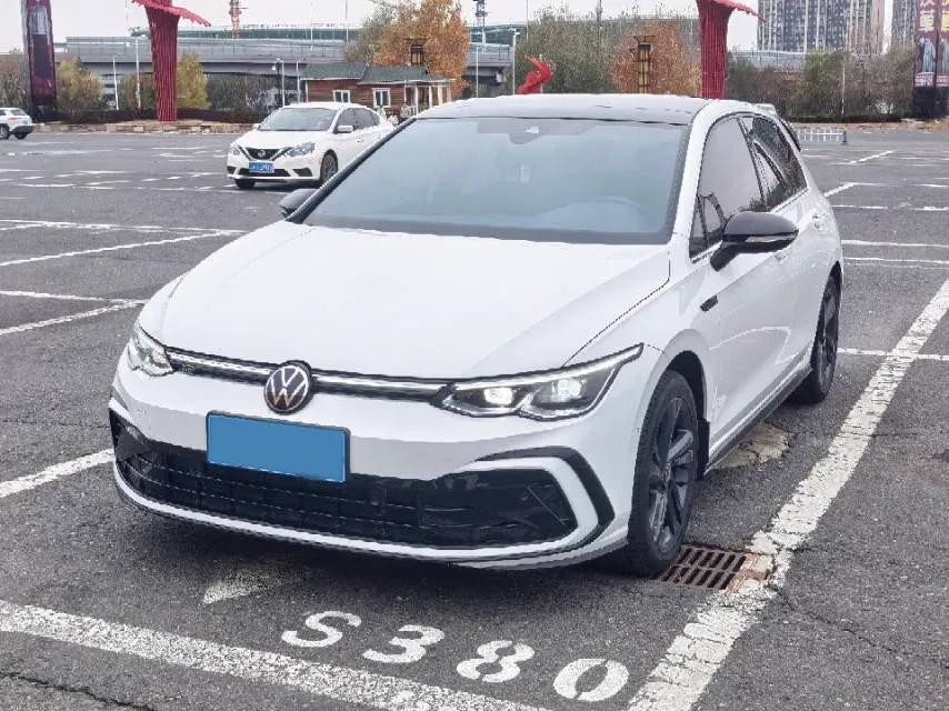 2023 Volkswagen Golf 1.4T 150HP L4 7DCT,autocango,china used car exporter,china ev exporter,chinese used car exporter,chinese used ev exporter