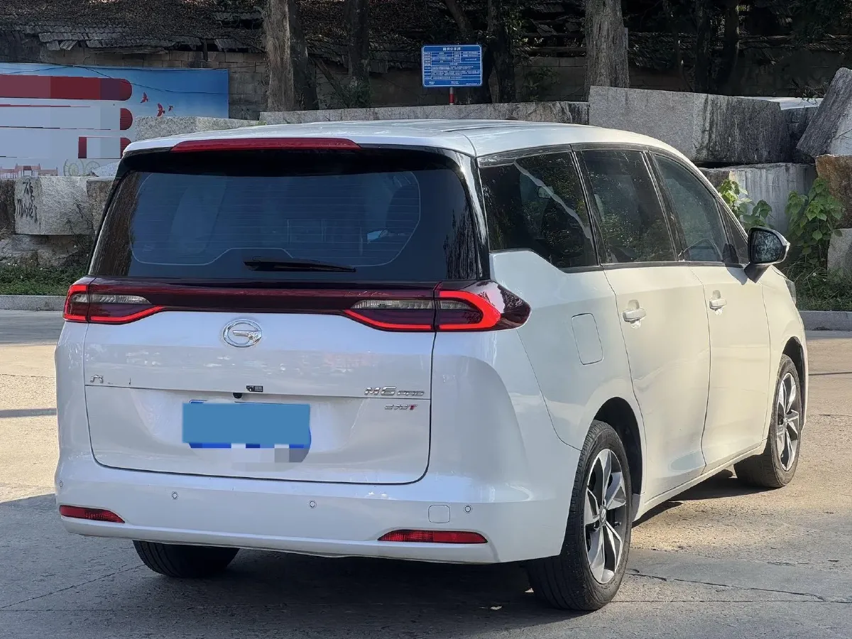 2023 GAC Trumpchi M6 1.5T 177HP L4 7DCT,autocango,china used car exporter,china ev exporter,chinese used car exporter,chinese used ev exporter