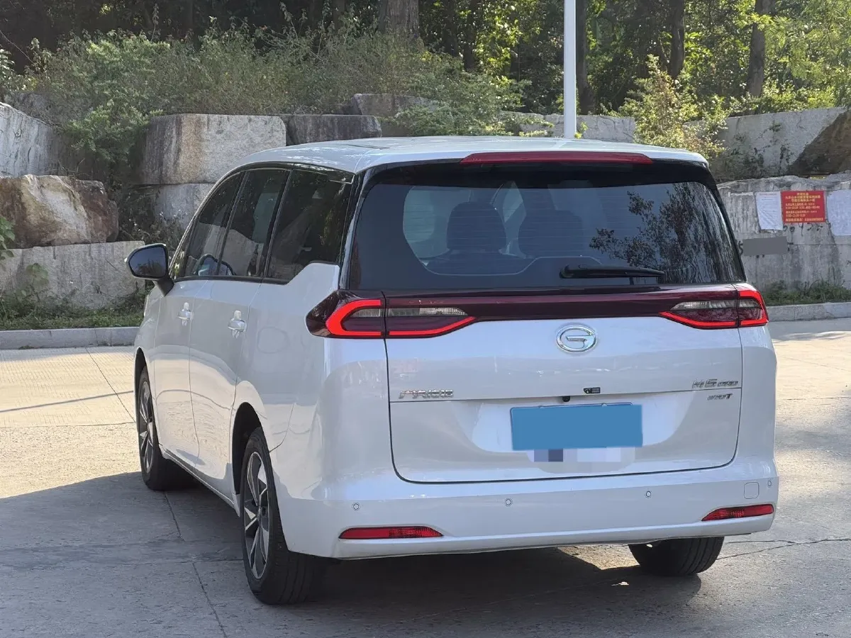2023 GAC Trumpchi M6 1.5T 177HP L4 7DCT,autocango,china used car exporter,china ev exporter,chinese used car exporter,chinese used ev exporter