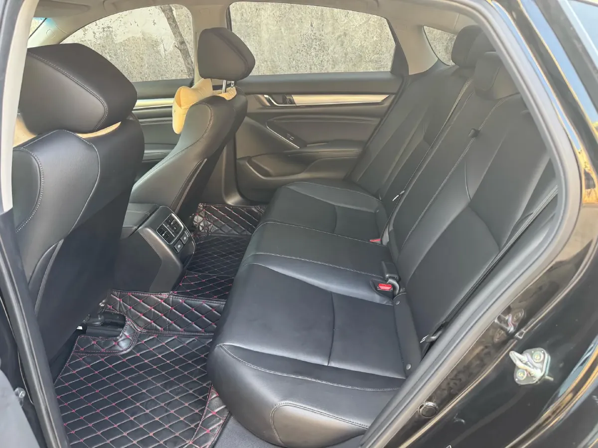 2022 Honda Accord 1.5T 194HP L4 CVT,autocango,china used car exporter,china ev exporter,chinese used car exporter,chinese used ev exporter