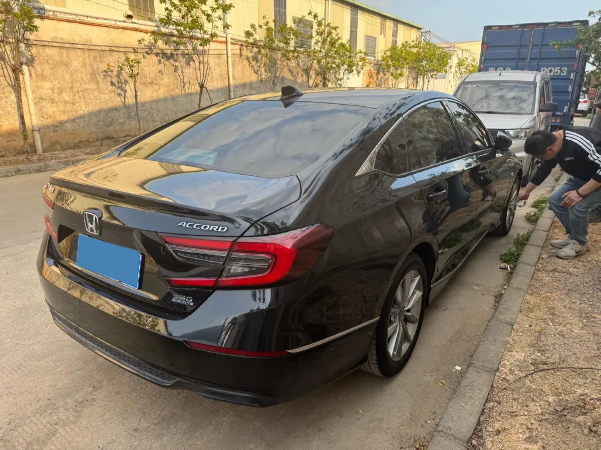 2022 Honda Accord 1.5T 194HP L4 CVT,autocango,china used car exporter,china ev exporter,chinese used car exporter,chinese used ev exporter