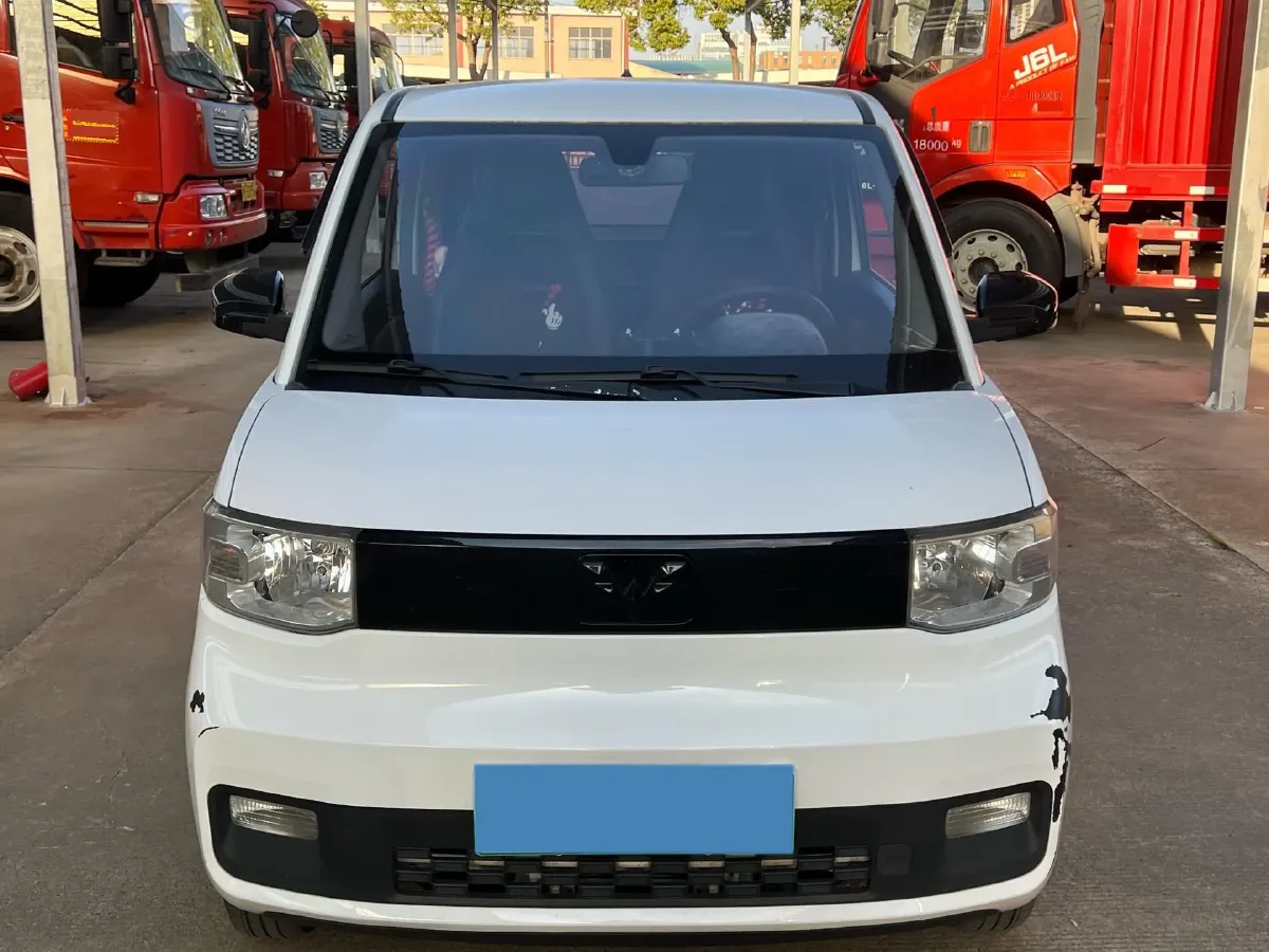 2020 WuLing HongGuang MINI EV BEV 9.3KWH,autocango,china used car exporter,china ev exporter,chinese used car exporter,chinese used ev exporter