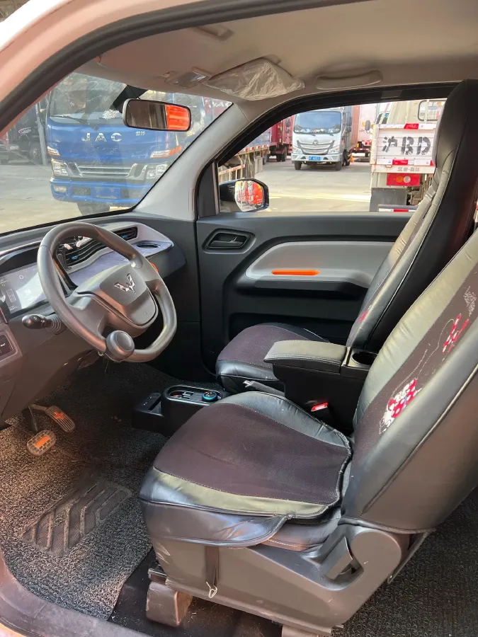 2020 WuLing HongGuang MINI EV BEV 9.3KWH,autocango,china used car exporter,china ev exporter,chinese used car exporter,chinese used ev exporter