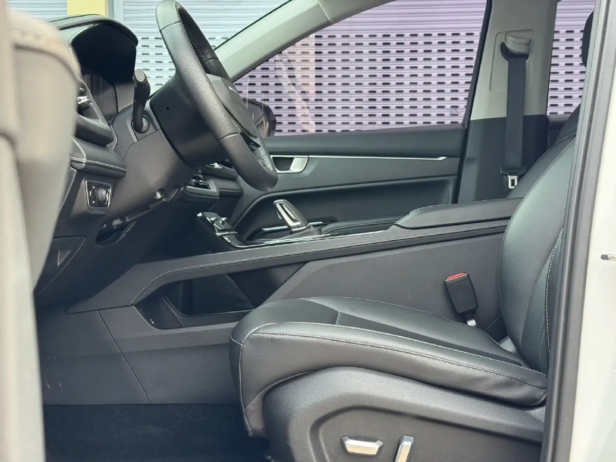 2020 WuLing KaiJie 1.5T 147HP L4 CVT,autocango,china used car exporter,china ev exporter,chinese used car exporter,chinese used ev exporter