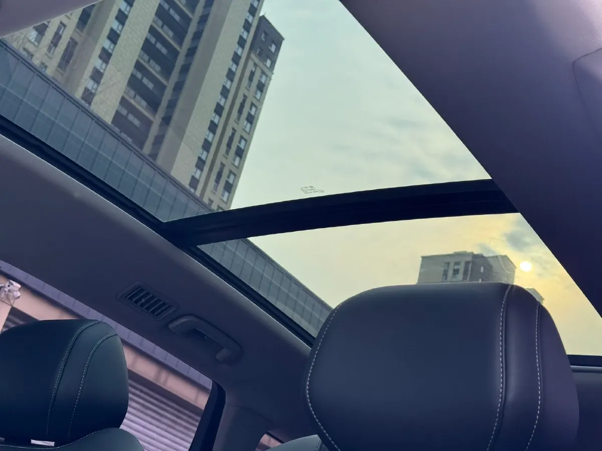 2020 WuLing KaiJie 1.5T 147HP L4 CVT,autocango,china used car exporter,china ev exporter,chinese used car exporter,chinese used ev exporter