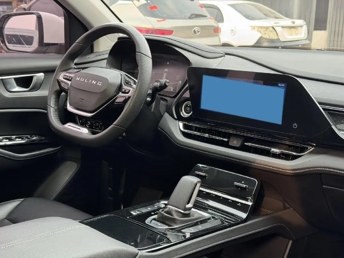 2020 WuLing KaiJie 1.5T 147HP L4 CVT,autocango,china used car exporter,china ev exporter,chinese used car exporter,chinese used ev exporter