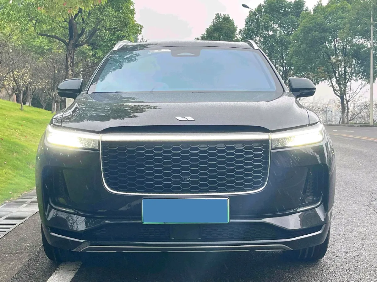 2021 Li ONE Range Extended 131HP REEV 40.5KWH,autocango,china used car exporter,china ev exporter,chinese used car exporter,chinese used ev exporter