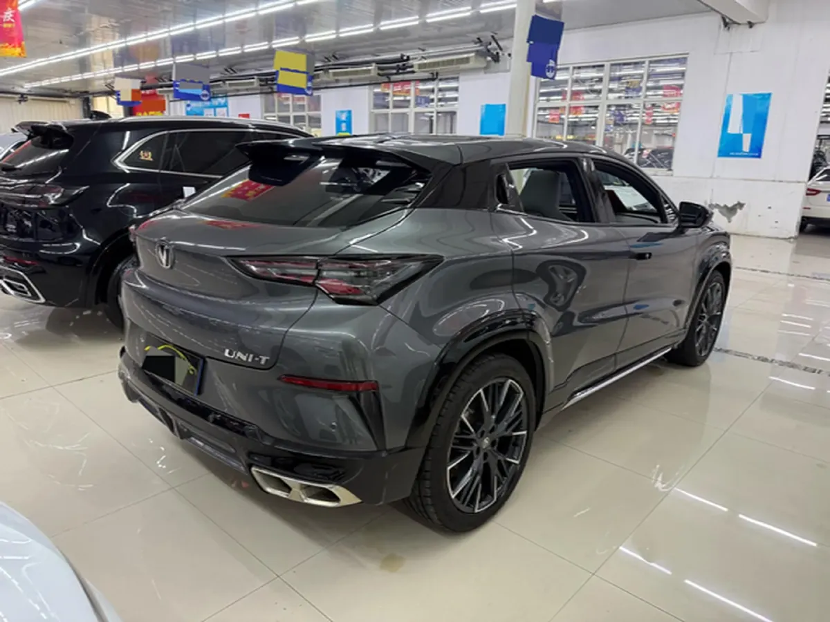 2023 ChangAn UNI-T 1.5T 188HP L4 7DCT,autocango,china used car exporter,china ev exporter,chinese used car exporter,chinese used ev exporter