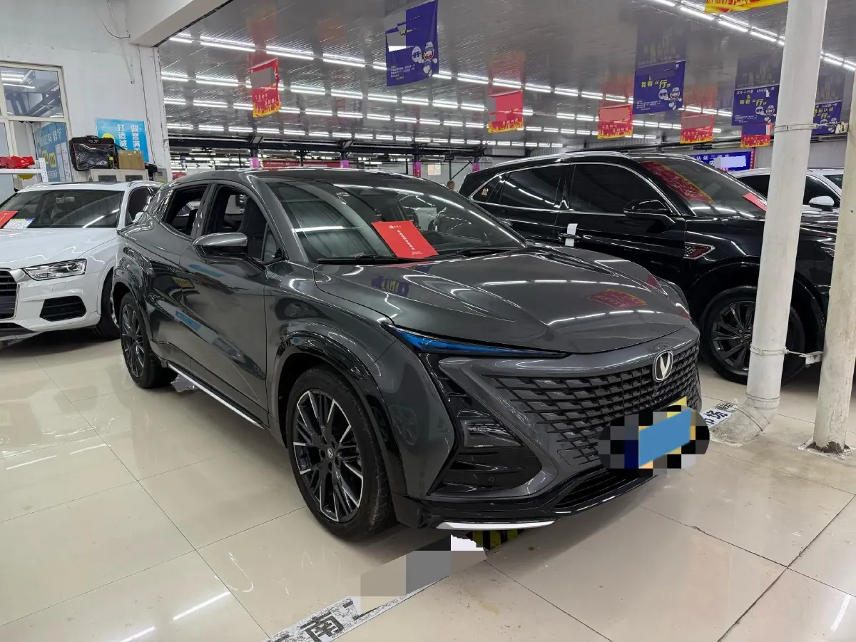 2023 ChangAn UNI-T 1.5T 188HP L4 7DCT,autocango,china used car exporter,china ev exporter,chinese used car exporter,chinese used ev exporter
