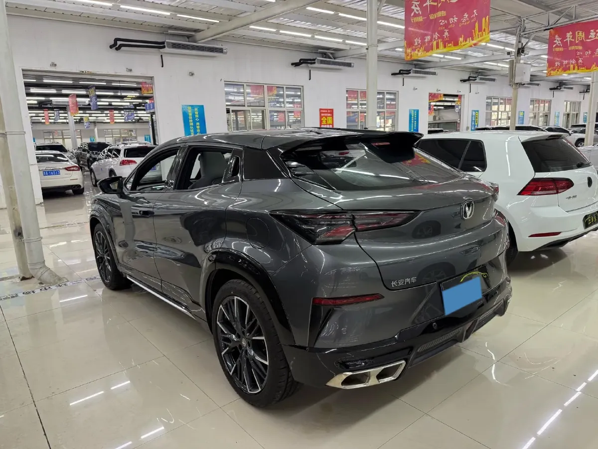 2023 ChangAn UNI-T 1.5T 188HP L4 7DCT,autocango,china used car exporter,china ev exporter,chinese used car exporter,chinese used ev exporter