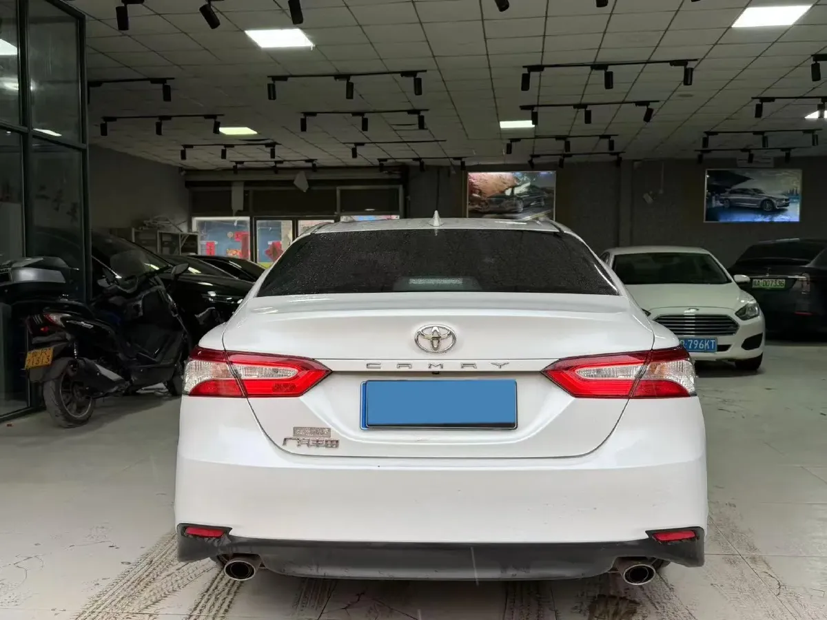2022 Toyota Camry 2.0L 178HP L4 CVT,autocango,china used car exporter,china ev exporter,chinese used car exporter,chinese used ev exporter