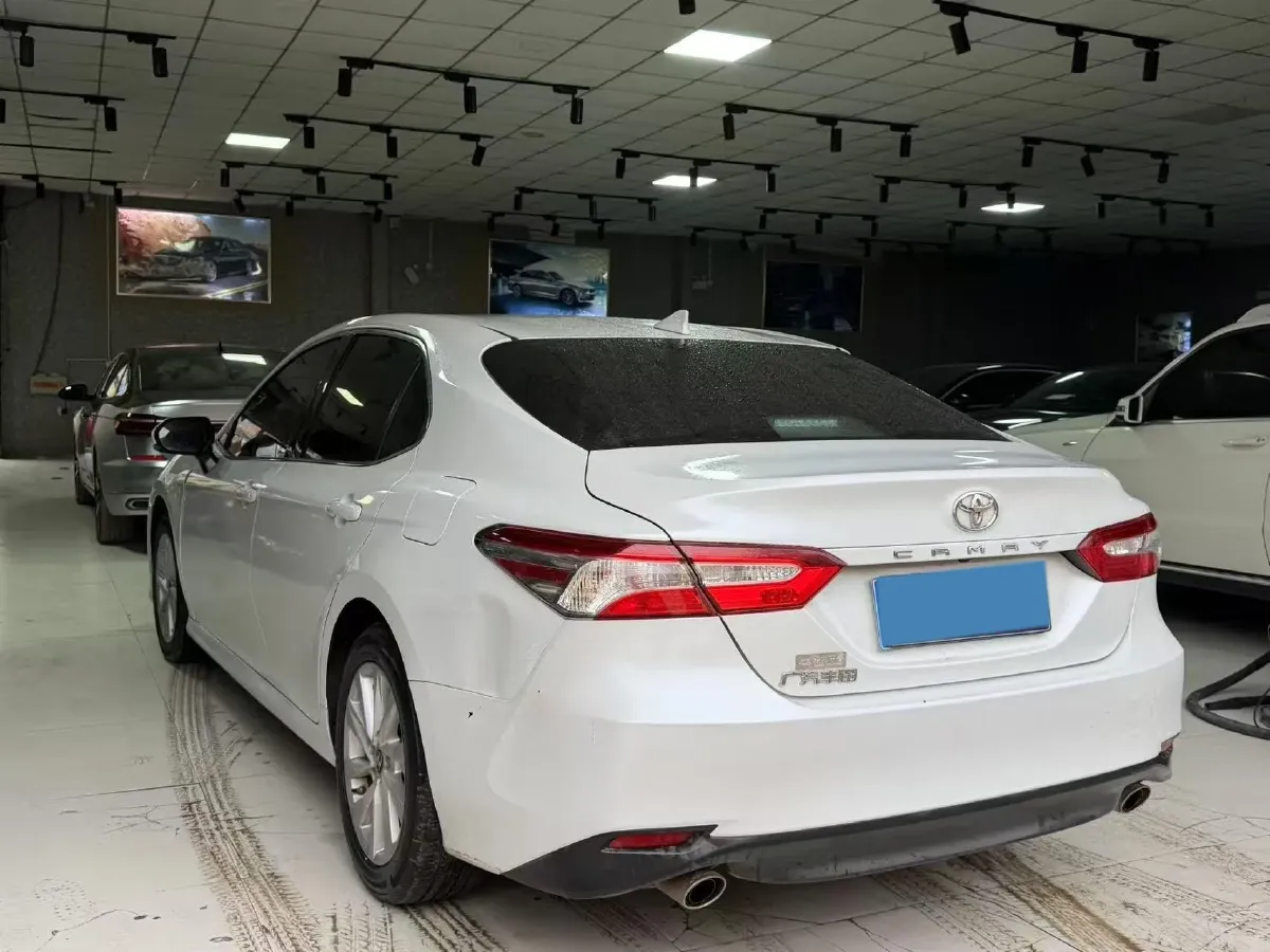 2022 Toyota Camry 2.0L 178HP L4 CVT,autocango,china used car exporter,china ev exporter,chinese used car exporter,chinese used ev exporter