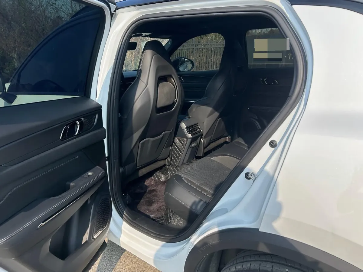 2021 LYNK&CO 01 2.0T 254HP L4 8AT,autocango,china used car exporter,china ev exporter,chinese used car exporter,chinese used ev exporter