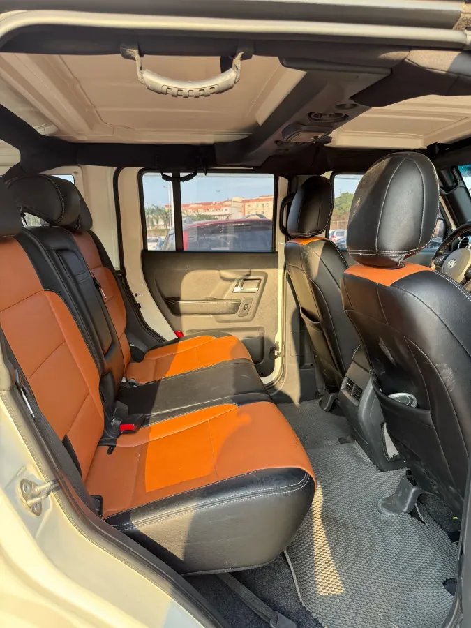 2016 Beijing BJ40 2.0T 204HP L4 5MT,autocango,china used car exporter,china ev exporter,chinese used car exporter,chinese used ev exporter