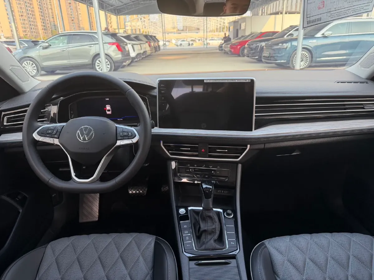 2023 Volkswagen Sagitar 1.4T 150HP L4 7DCT,autocango,china used car exporter,china ev exporter,chinese used car exporter,chinese used ev exporter