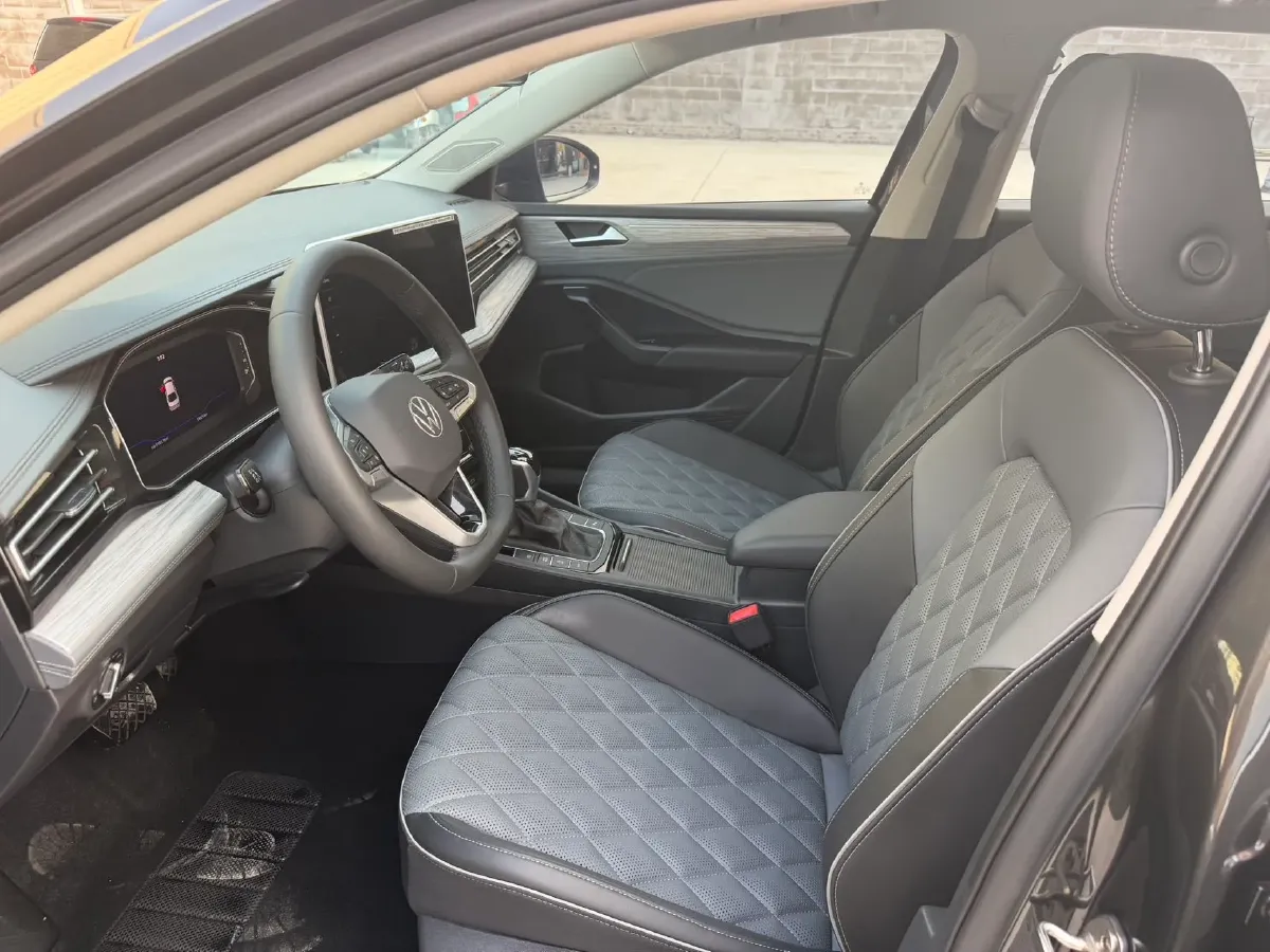 2023 Volkswagen Sagitar 1.4T 150HP L4 7DCT,autocango,china used car exporter,china ev exporter,chinese used car exporter,chinese used ev exporter