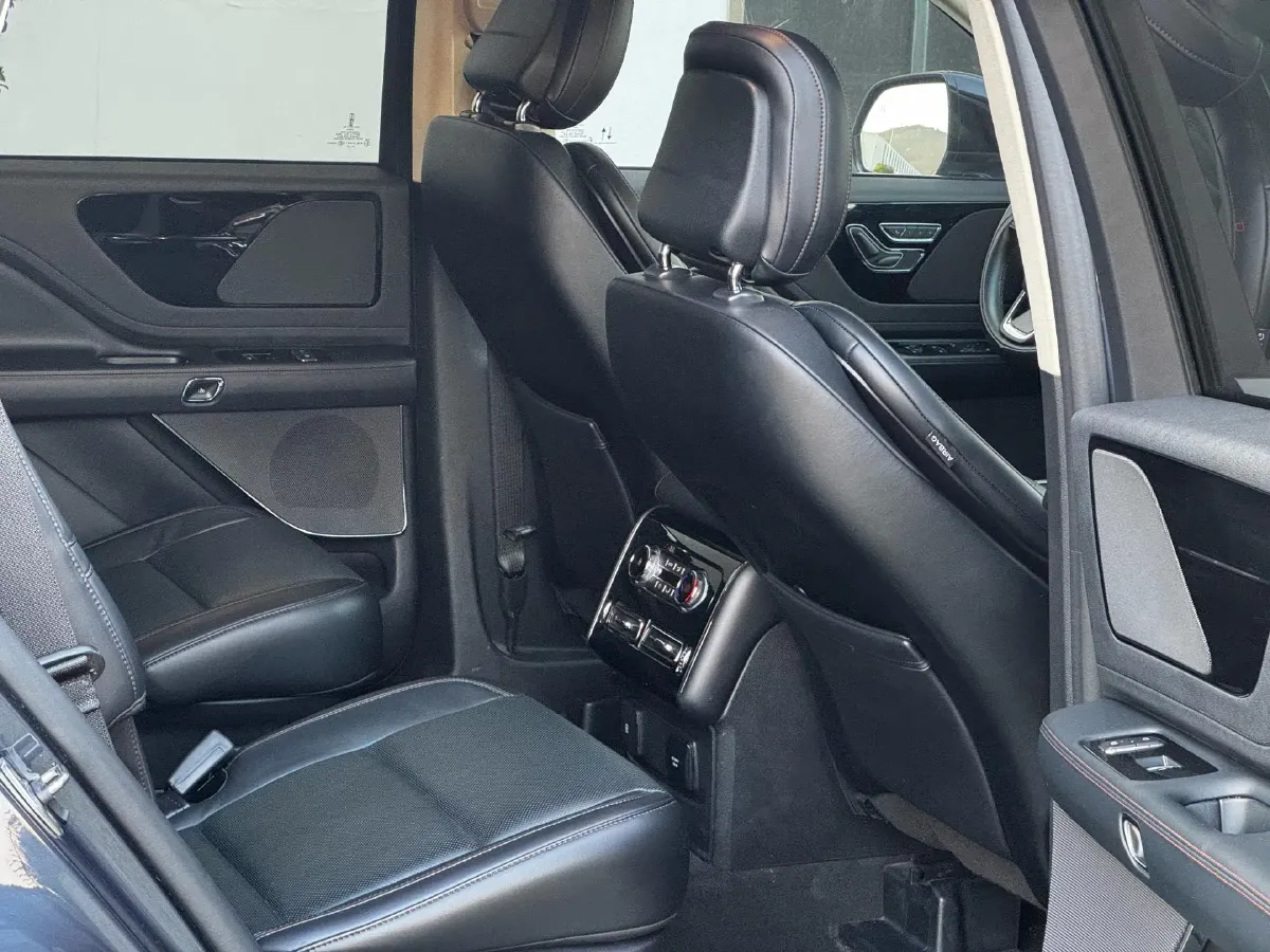 2021 Lincoln Aviator 3.0T 355HP V6 10AT,autocango,china used car exporter,china ev exporter,chinese used car exporter,chinese used ev exporter