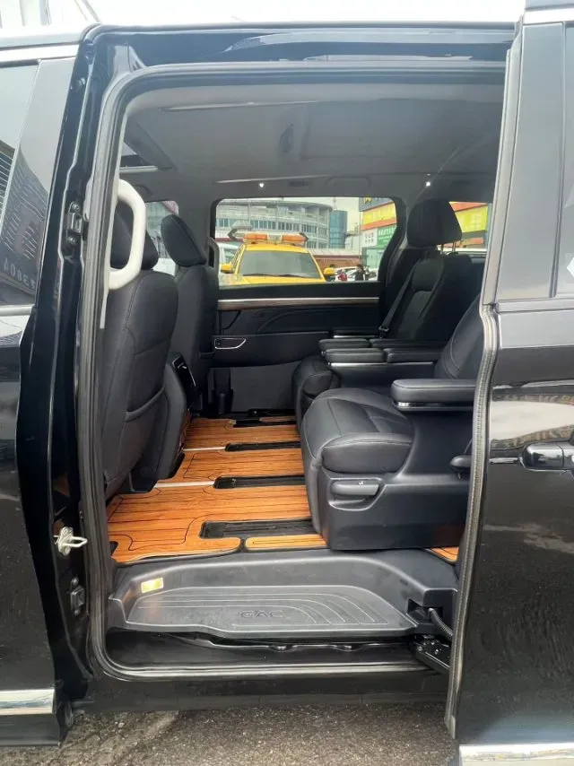 2021 GAC Trumpchi M8 2.0T 252HP L4 8AT,autocango,china used car exporter,china ev exporter,chinese used car exporter,chinese used ev exporter