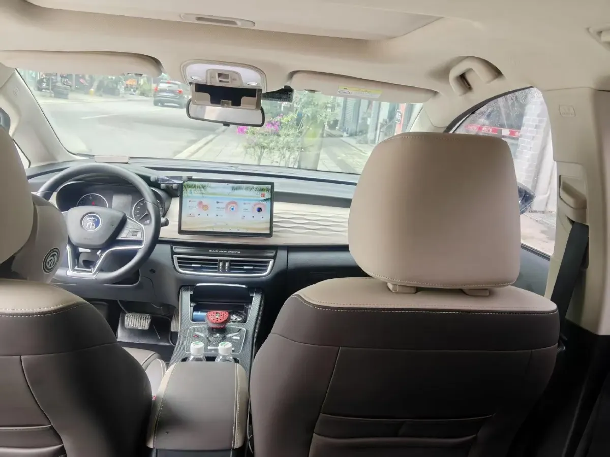 2022 Exceed LXC-DM 1.5T 156HP L4 3DHT PHEV 19.27KWH,autocango,china used car exporter,china ev exporter,chinese used car exporter,chinese used ev exporter