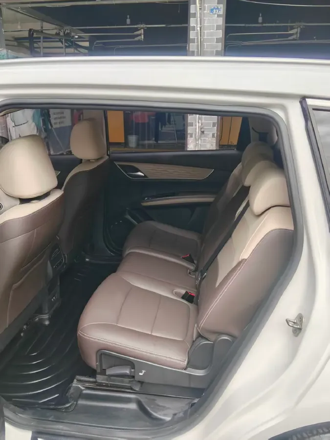 2022 Exceed LXC-DM 1.5T 156HP L4 3DHT PHEV 19.27KWH,autocango,china used car exporter,china ev exporter,chinese used car exporter,chinese used ev exporter