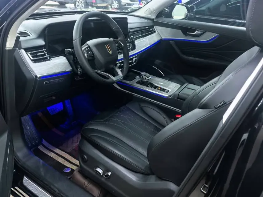 2025 HongQi HS5 2.0T 252HP L4 8AT,autocango,china used car exporter,china ev exporter,chinese used car exporter,chinese used ev exporter