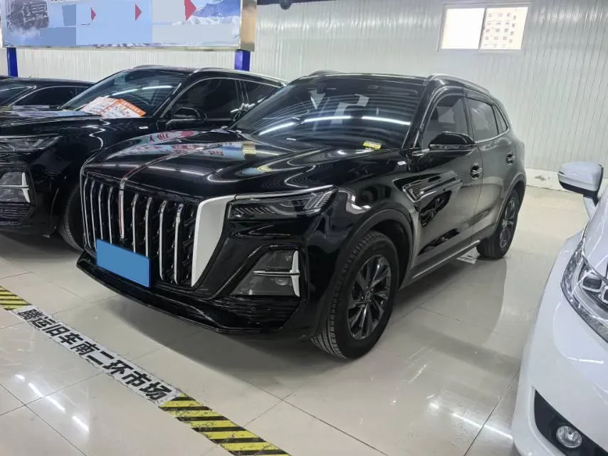 2025 HongQi HS5 2.0T 252HP L4 8AT,autocango,china used car exporter,china ev exporter,chinese used car exporter,chinese used ev exporter