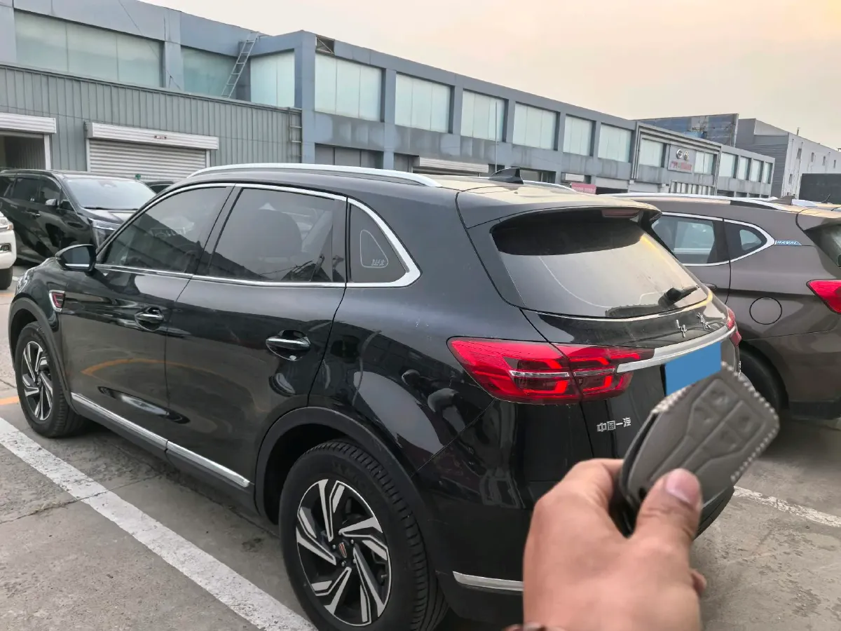 2022 HongQi HS5 2.0T 224HP L4 6AT,autocango,china used car exporter,china ev exporter,chinese used car exporter,chinese used ev exporter