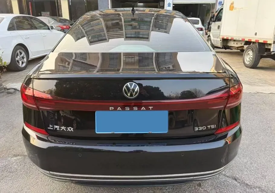 2021 Volkswagen Passat 2.0T 186HP L4 7DCT,autocango,china used car exporter,china ev exporter,chinese used car exporter,chinese used ev exporter