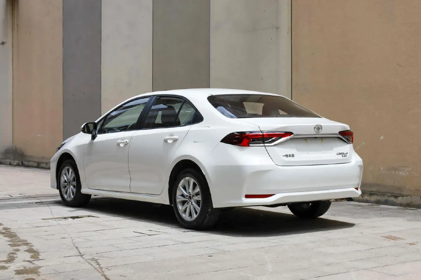 2023 Toyota Corolla 1.2T 116HP L4 CVT,autocango,china used car exporter,china ev exporter,chinese used car exporter,chinese used ev exporter