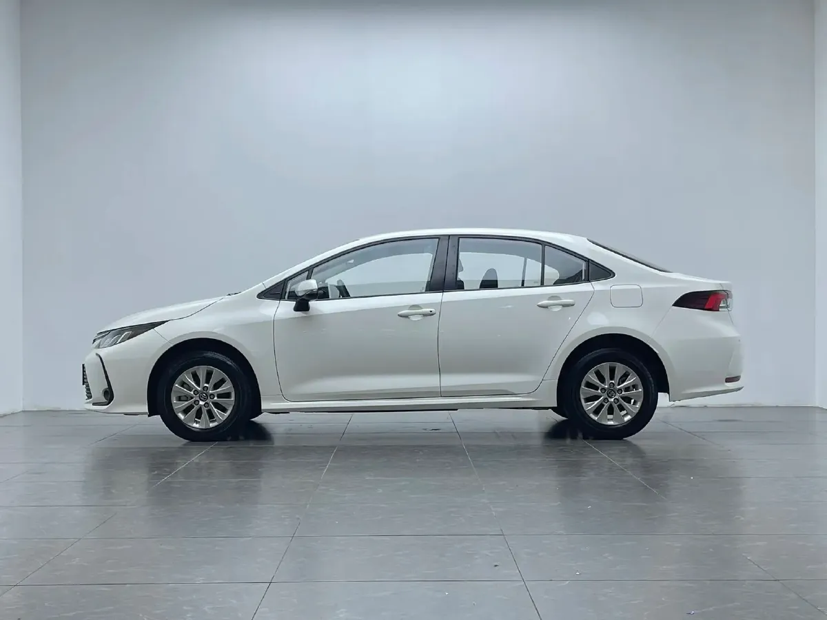 2023 Toyota Corolla 1.2T 116HP L4 CVT,autocango,china used car exporter,china ev exporter,chinese used car exporter,chinese used ev exporter