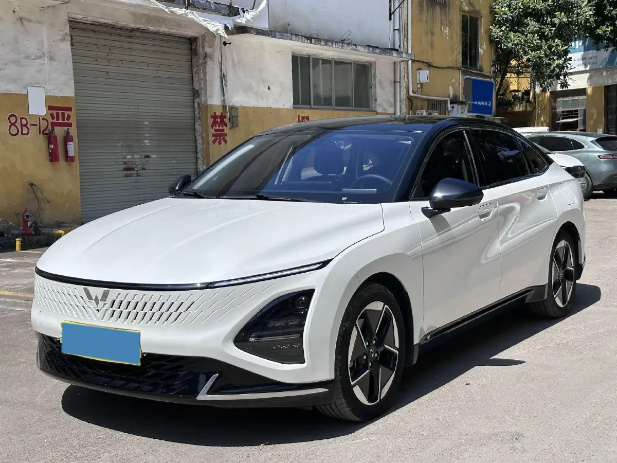 2023 WuLing XingGuang 1.5L 106HP L4 E-CVT PHEV 20.5KWH,autocango,china used car exporter,china ev exporter,chinese used car exporter,chinese used ev exporter
