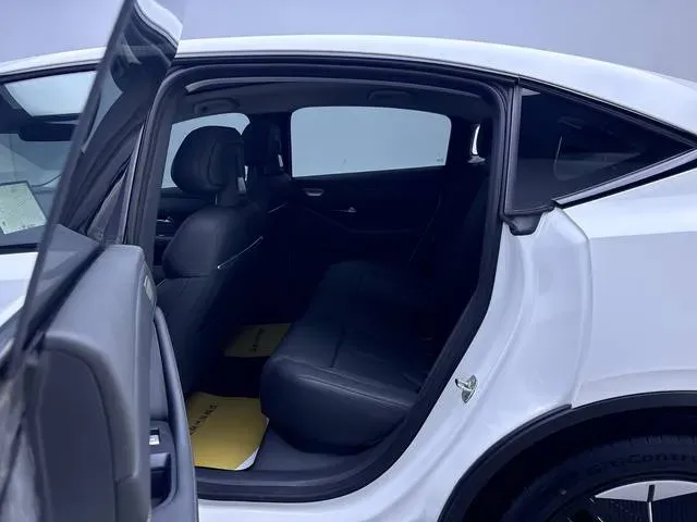 2022 Mazda 3 Axela 2.0L 158HP L4 6AT,autocango,china used car exporter,china ev exporter,chinese used car exporter,chinese used ev exporter