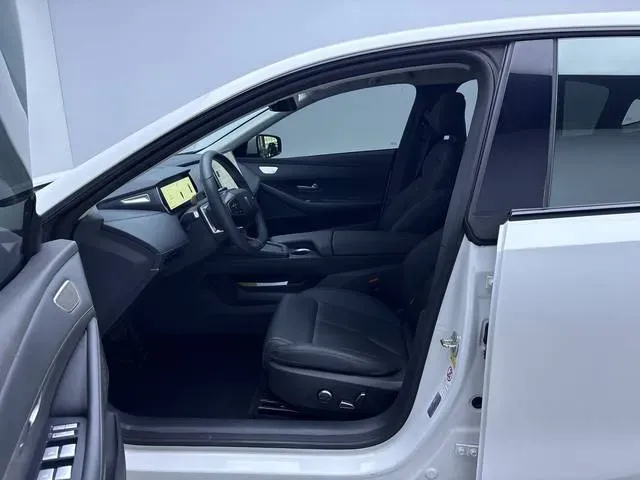 2022 Mazda 3 Axela 2.0L 158HP L4 6AT,autocango,china used car exporter,china ev exporter,chinese used car exporter,chinese used ev exporter