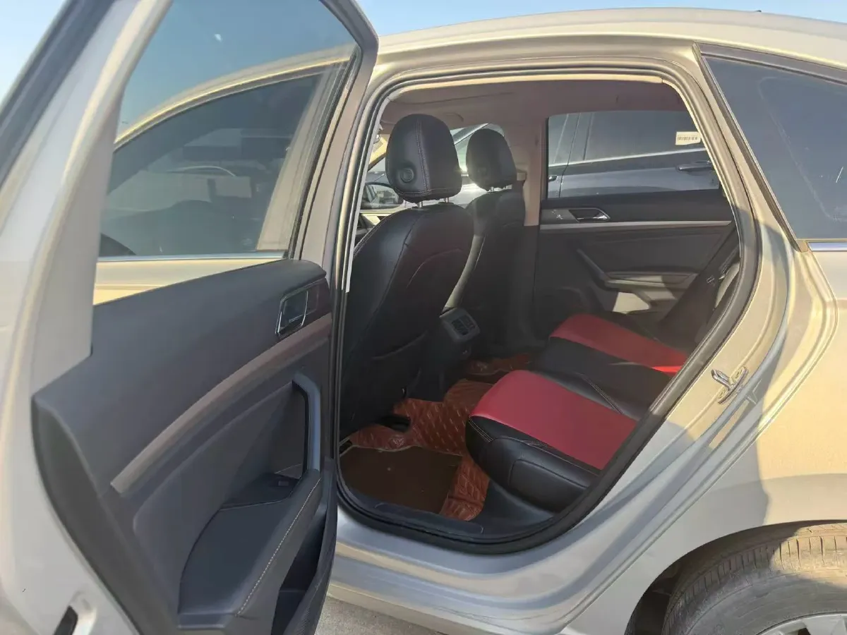 2021 Volkswagen Lavida 1.4T 150HP L4 7DCT,autocango,china used car exporter,china ev exporter,chinese used car exporter,chinese used ev exporter