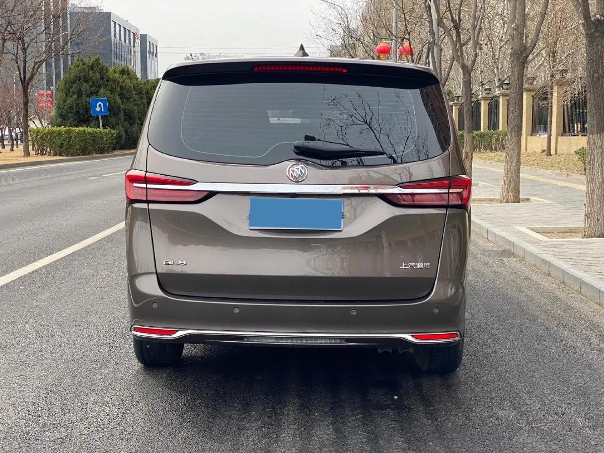 2023 Buick GL8 2.0T 237HP L4 9AT,autocango,china used car exporter,china ev exporter,chinese used car exporter,chinese used ev exporter